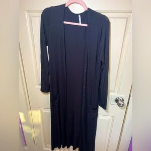 LULUS Long black Duster with functional buttons